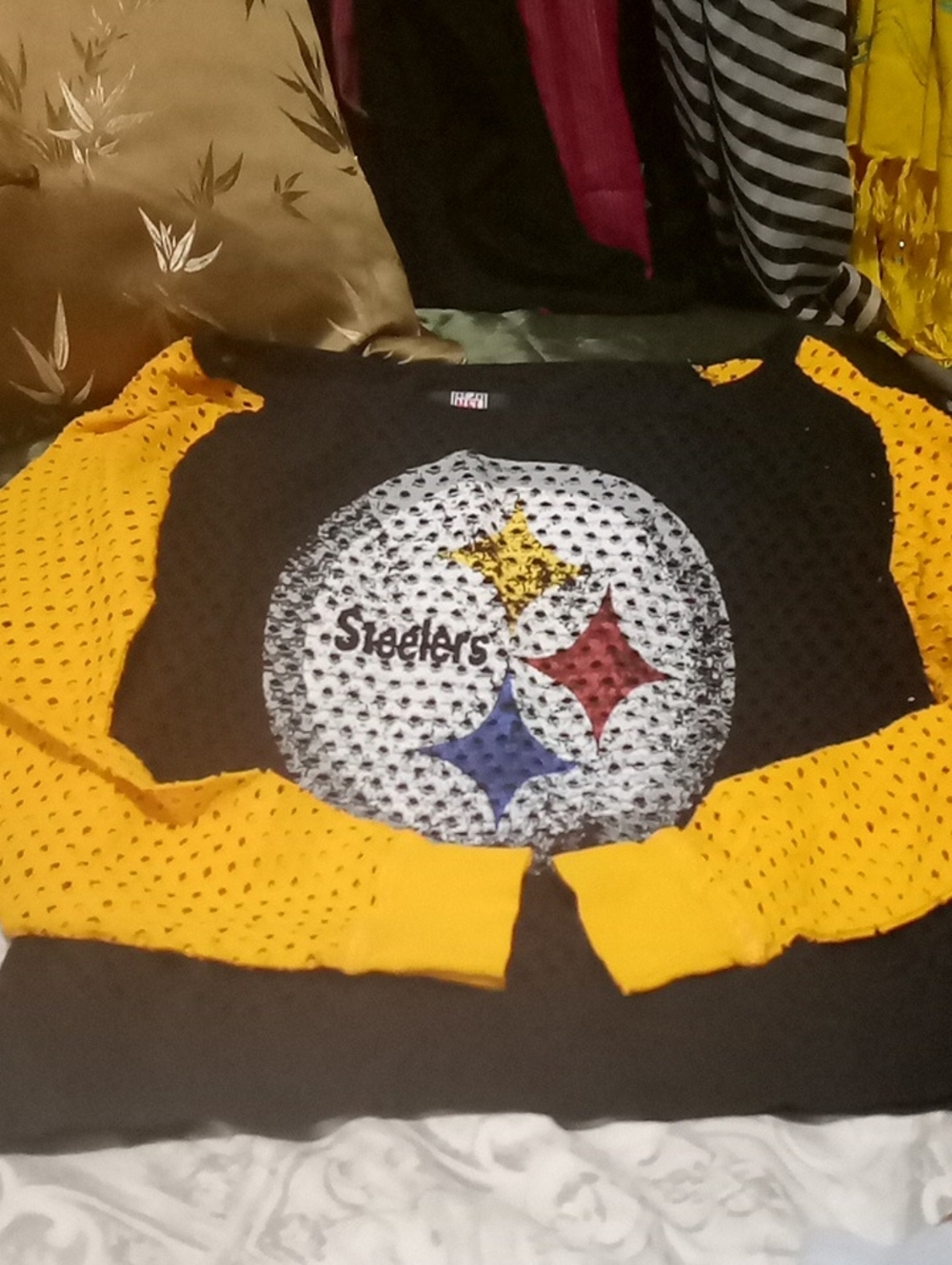 NFL Steelers Black and Yellow Crewneck Sweater with Logo